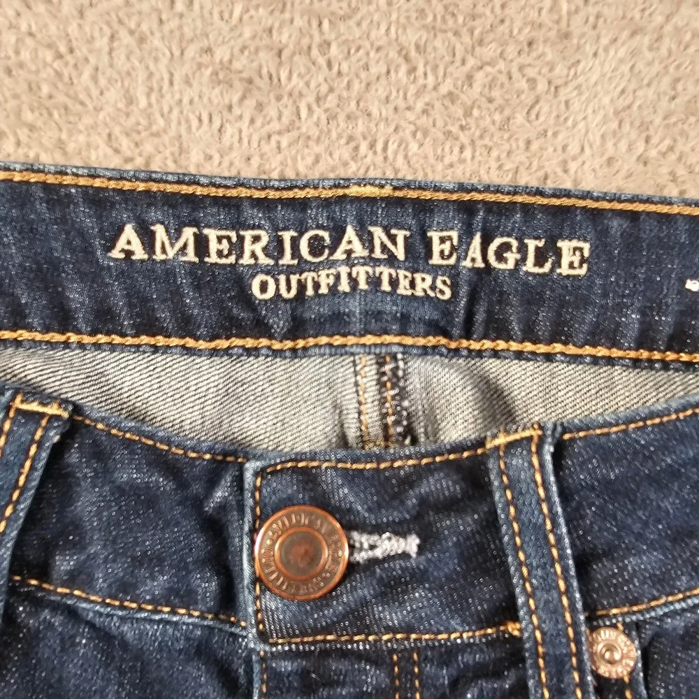American Eagle Tomgirl Distressed Jeans Dark Wash Ripped Knee Size 0 Regular